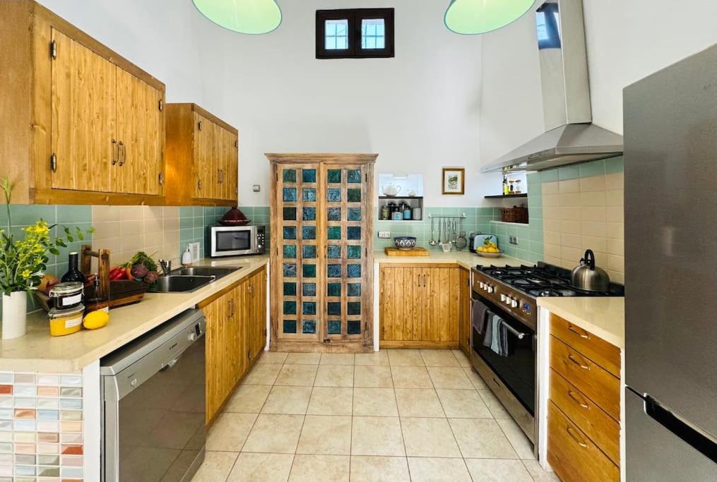 فيلا Almond Hill House أورخيفا المظهر الخارجي الصورة
