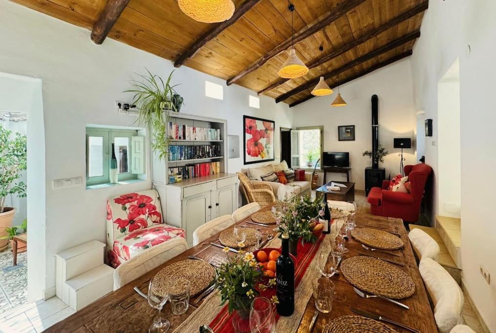 فيلا Almond Hill House أورخيفا المظهر الخارجي الصورة