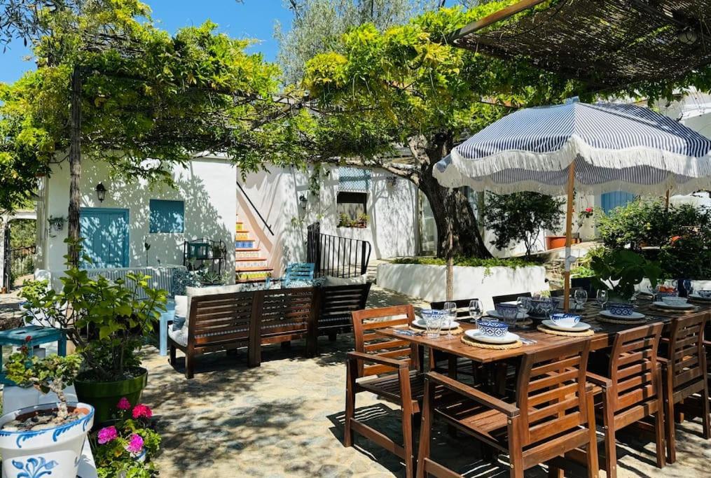فيلا Almond Hill House أورخيفا المظهر الخارجي الصورة