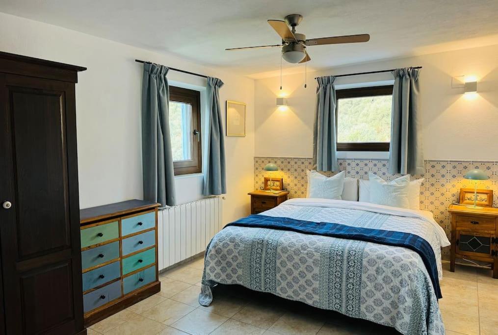 فيلا Almond Hill House أورخيفا المظهر الخارجي الصورة